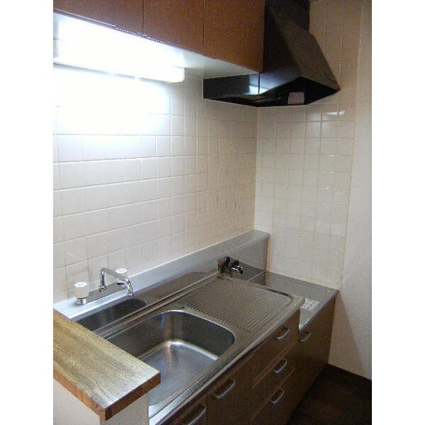 金盛マンション B棟の物件内観写真