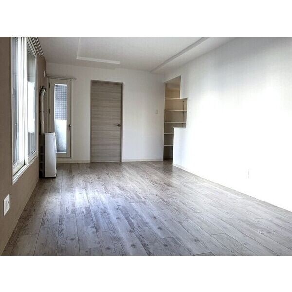 グランドサクセスピスタの物件内観写真