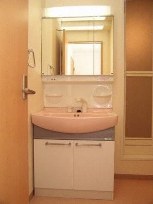 ティアラタワー中島倶楽部の物件内観写真