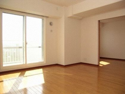 ティアラタワー中島倶楽部の物件内観写真