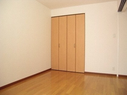 ティアラタワー中島倶楽部の物件内観写真