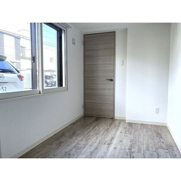 グランドサクセスピスタの物件内観写真