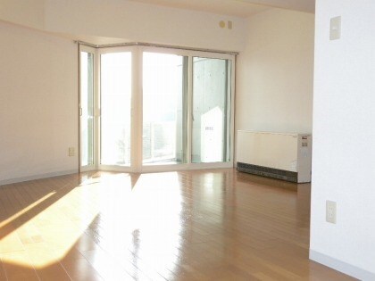 シャンドール宮の森の物件内観写真