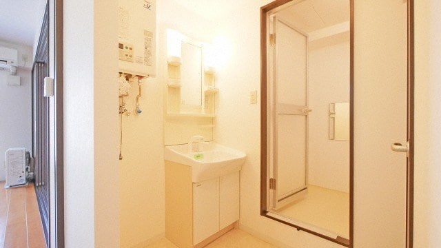 コンフォリア北三条の物件内観写真