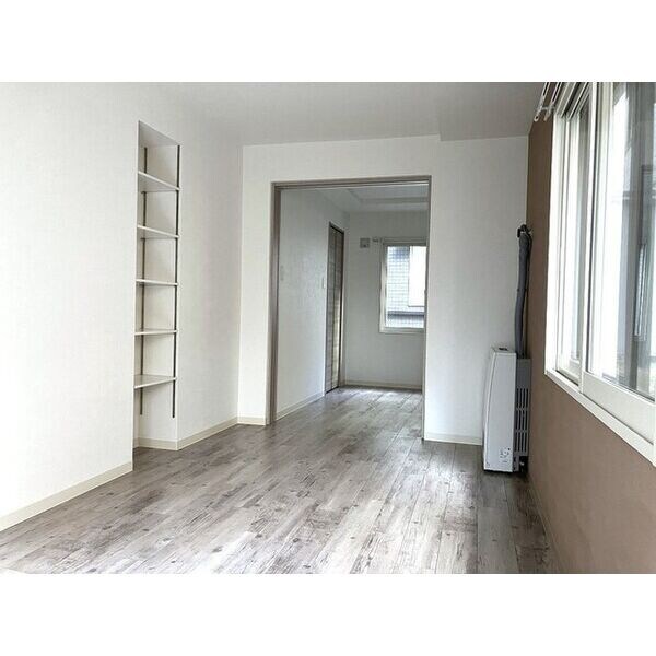 グランドサクセスピスタの物件内観写真