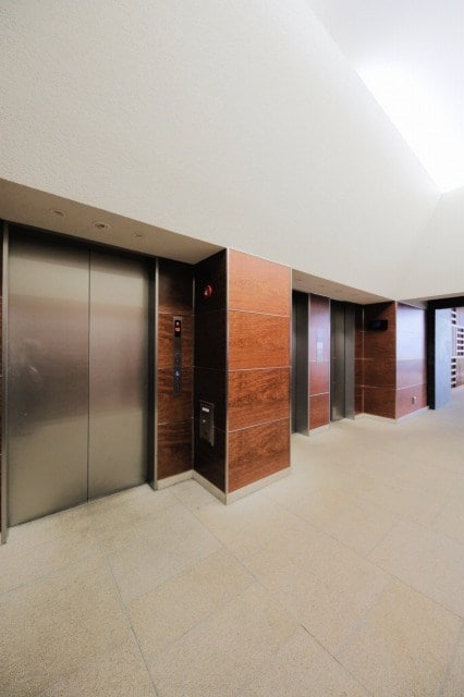 ラフィネタワー札幌南３条の物件外観写真