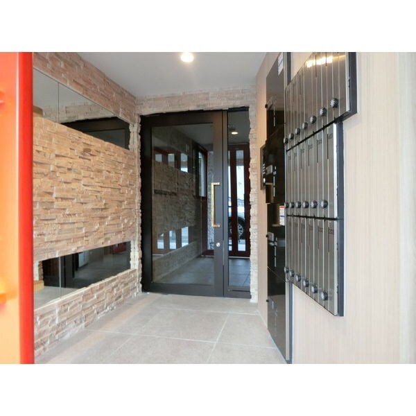 Life Success5・13の物件外観写真