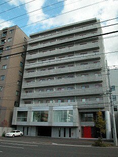 アルファスクエア大通東３の物件外観写真