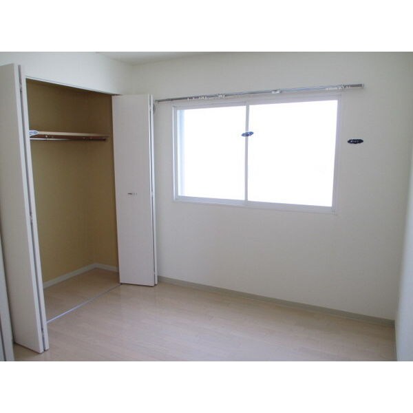 カサ　ヴェルデ宮の森の物件内観写真