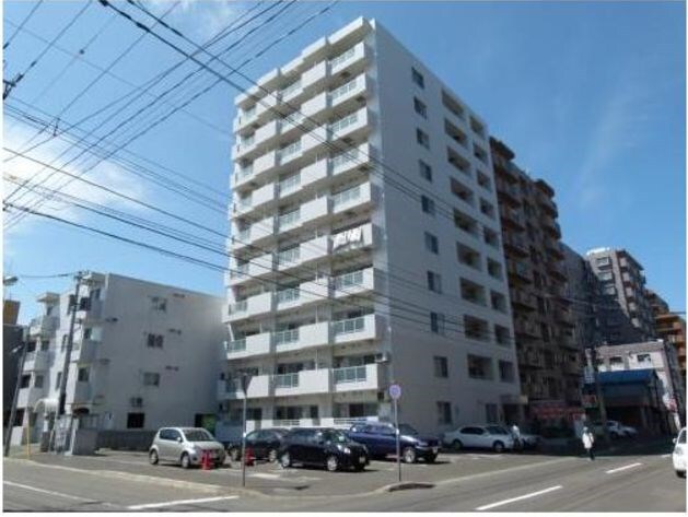 グランカーサ南13条の物件外観写真