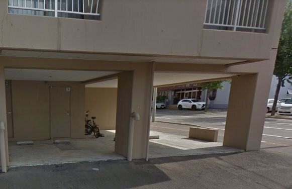 クラウン北10条の物件外観写真