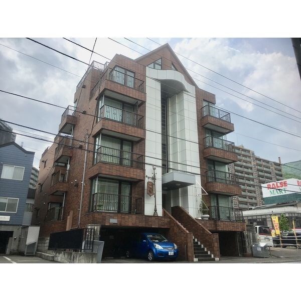 ヴィラ　プリンスの物件外観写真