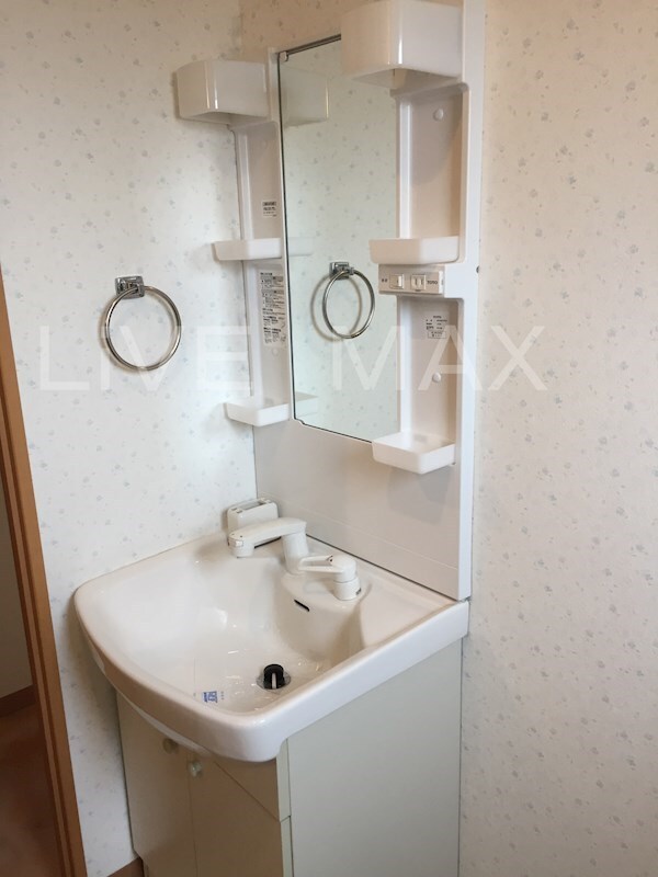 アべニュー神宮の物件内観写真