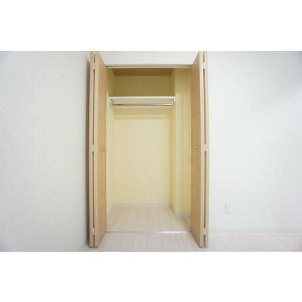 セブンスコート円山の物件内観写真