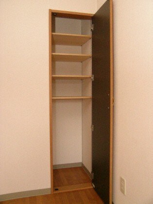 タウンコート山鼻の物件内観写真