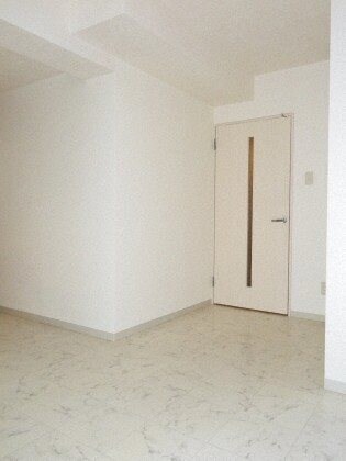 ブランノワールAMJ815の物件内観写真