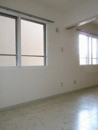 ブランノワールAMJ815の物件内観写真