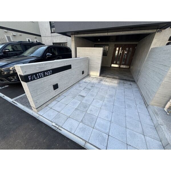 F/LITE　N37の物件外観写真