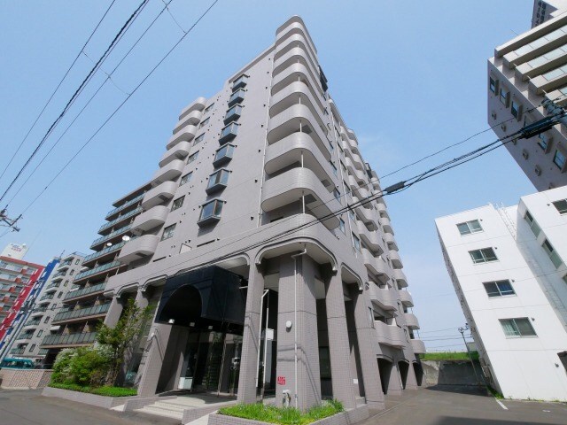 メゾンドブーケパークの物件外観写真