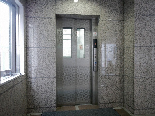 グラン・シェ・モア中島公園の物件内観写真