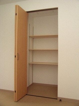 ティアラタワー中島倶楽部の物件内観写真