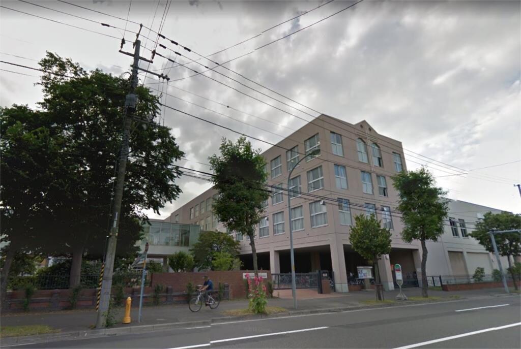 シェモア南1条の物件外観写真