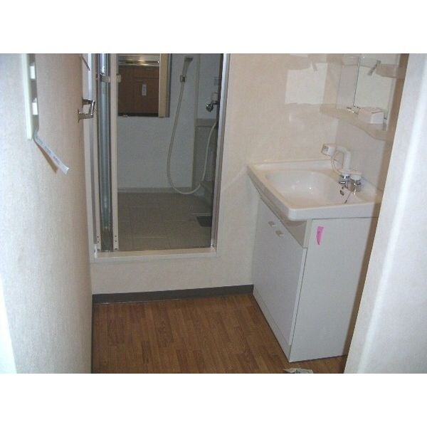 センチュリースペース中央411の物件内観写真