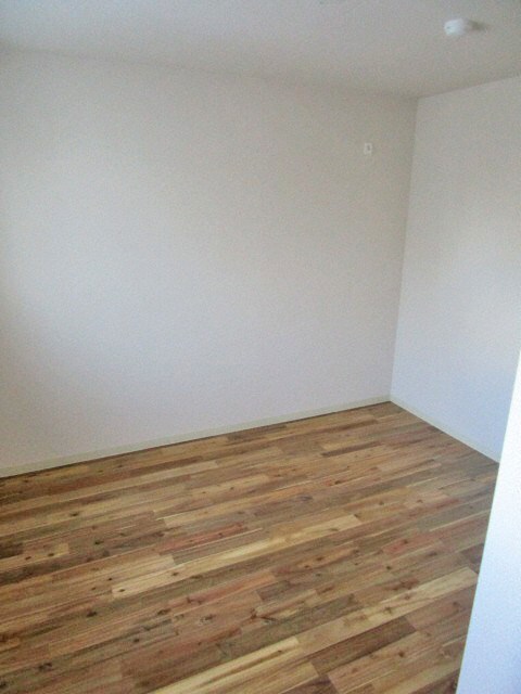 ラヴェーラ円山鳥居前の物件内観写真