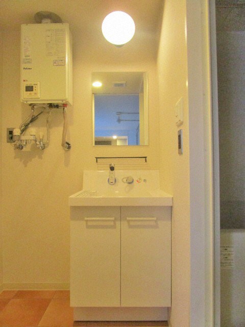 ラヴェーラ円山鳥居前の物件内観写真