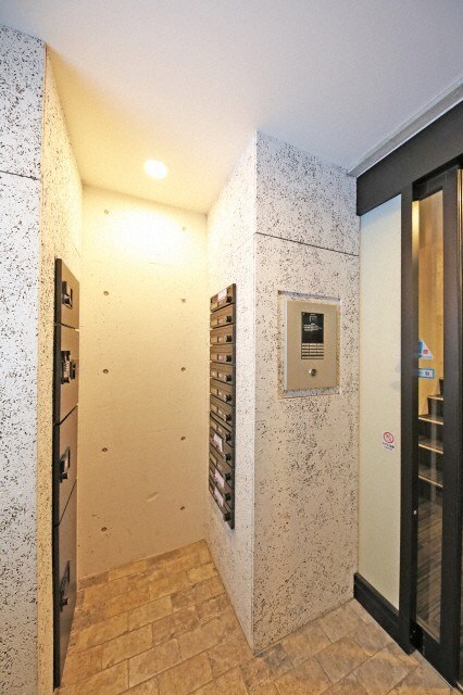 ラヴェーラ円山鳥居前の物件内観写真