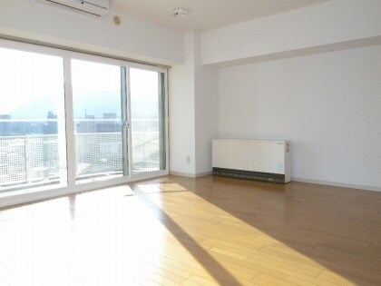 シャンドール宮の森の物件内観写真