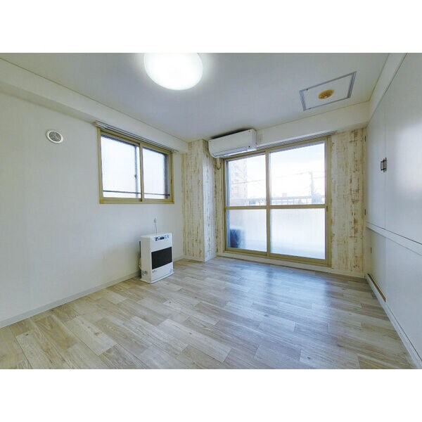 プレジール山鼻の物件内観写真