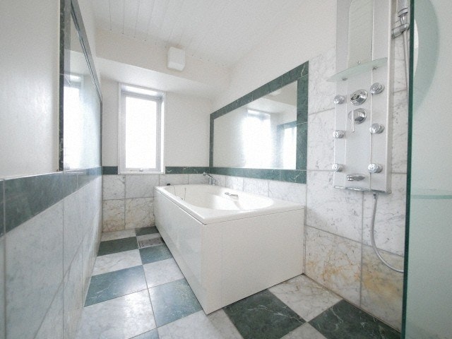 ＡＭＳＴＯＷＥＲ南６条の物件内観写真