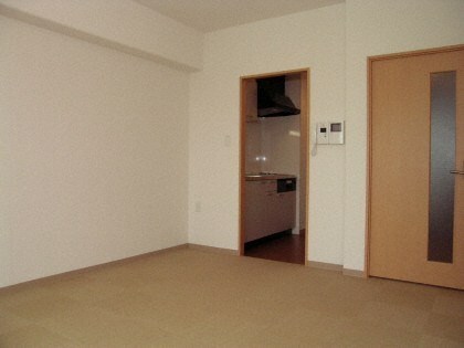 ティアラタワー中島倶楽部の物件内観写真