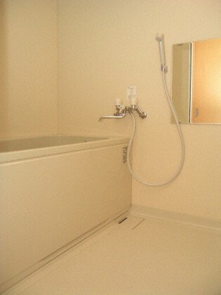 ティアラタワー中島倶楽部の物件内観写真