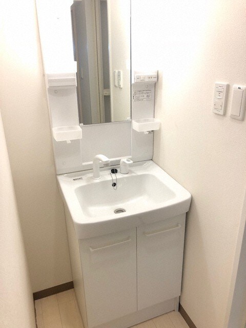 椿ガーデンの物件内観写真