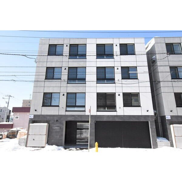レジデンス南郷通16丁目北 Bの物件外観写真