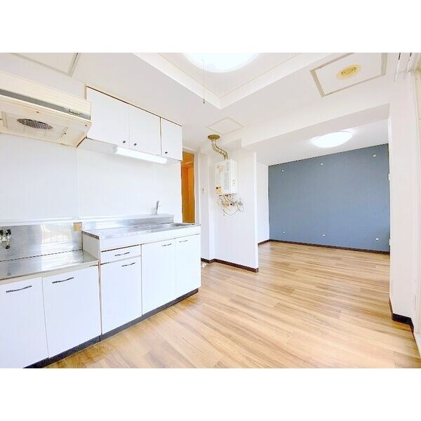 ルナグランス山鼻の物件内観写真