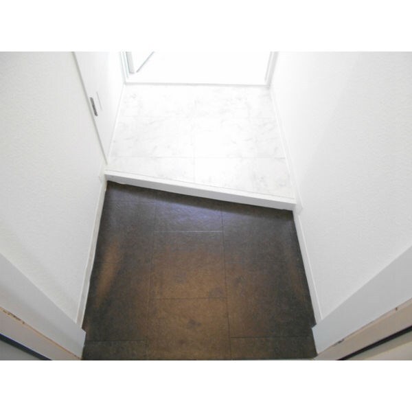 ルナグランス山鼻の物件内観写真