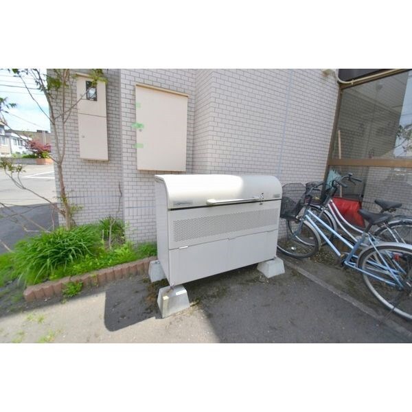 ルナグランス山鼻の物件内観写真