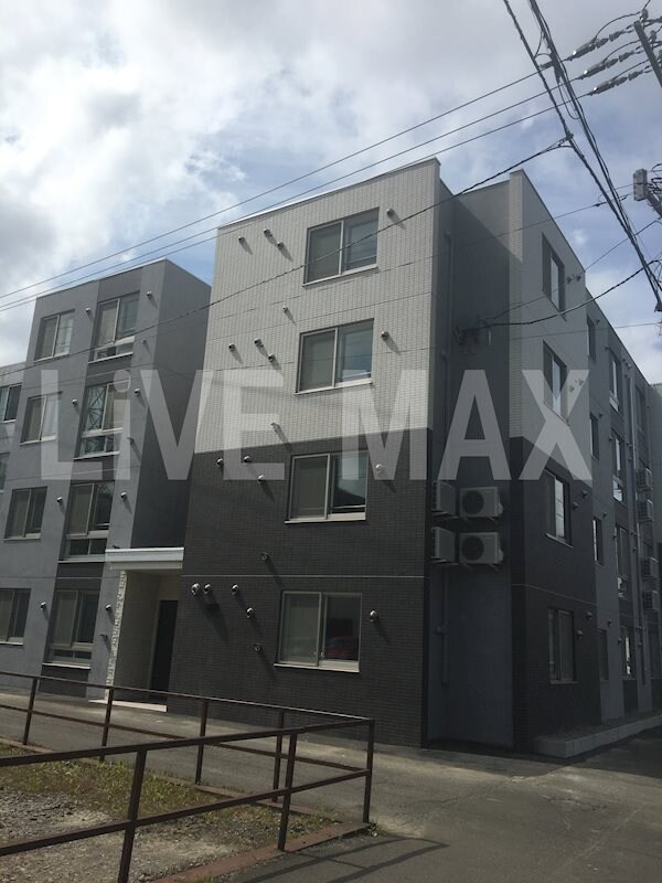 ルアーナ円山の物件外観写真