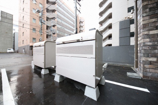 YU-COURT 大通西13の物件内観写真