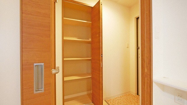 YU-COURT 大通西13の物件内観写真