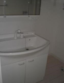 モルティーニ表参道の物件内観写真