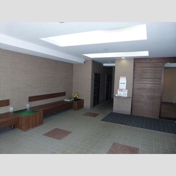 Ｌｅｎｎｏｎ　Ｔｅｒｒａｚａ６－３の物件外観写真