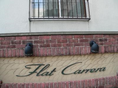 Flat　Carreraの物件外観写真
