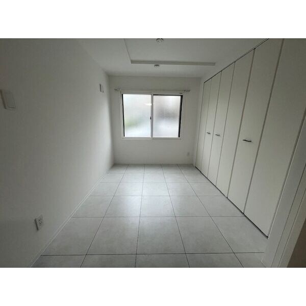 シティレジデンス福住の物件内観写真