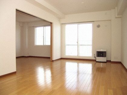 ティアラタワー中島倶楽部の物件内観写真