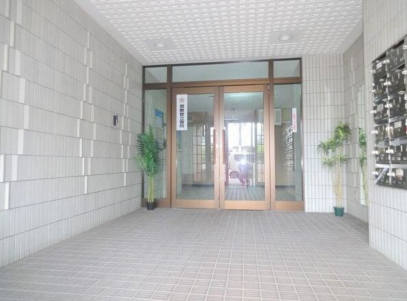 プレジール山鼻の物件外観写真