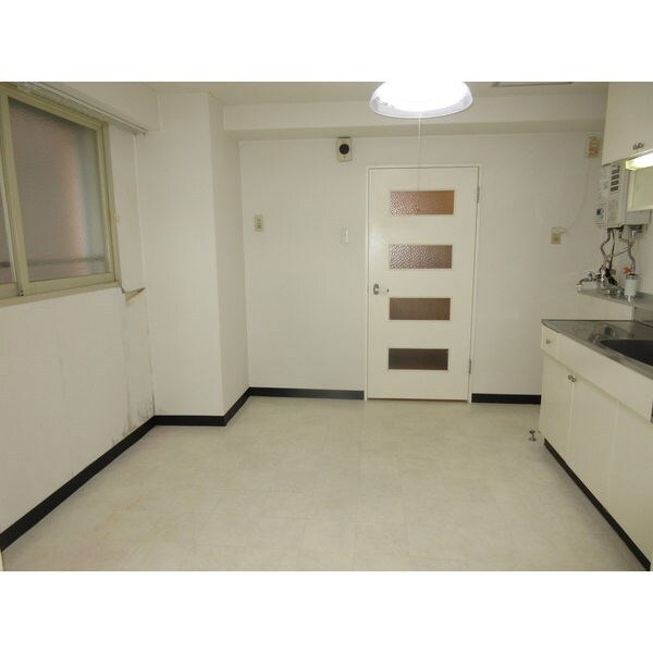 プレジール山鼻の物件内観写真